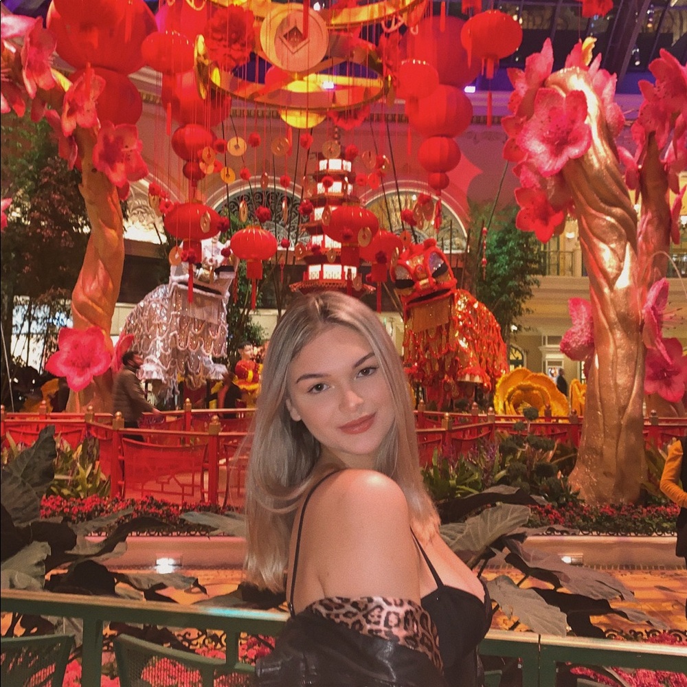 Meet your Posher, Chiara